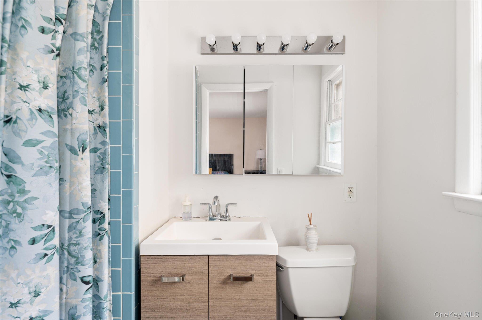 4 Pine Ridge Road Rye Brook, NY 10573 - Photo 21 of 41