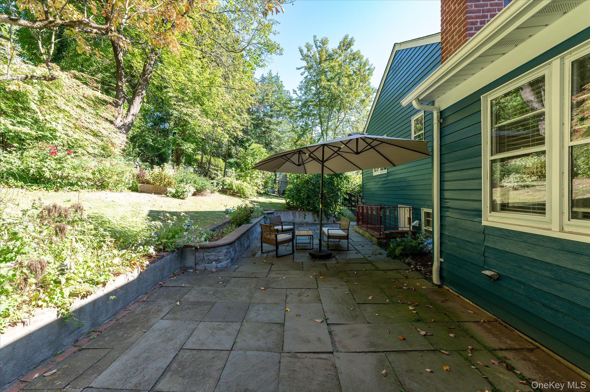 4 Pine Ridge Road Rye Brook, NY 10573 - Photo 40 of 41