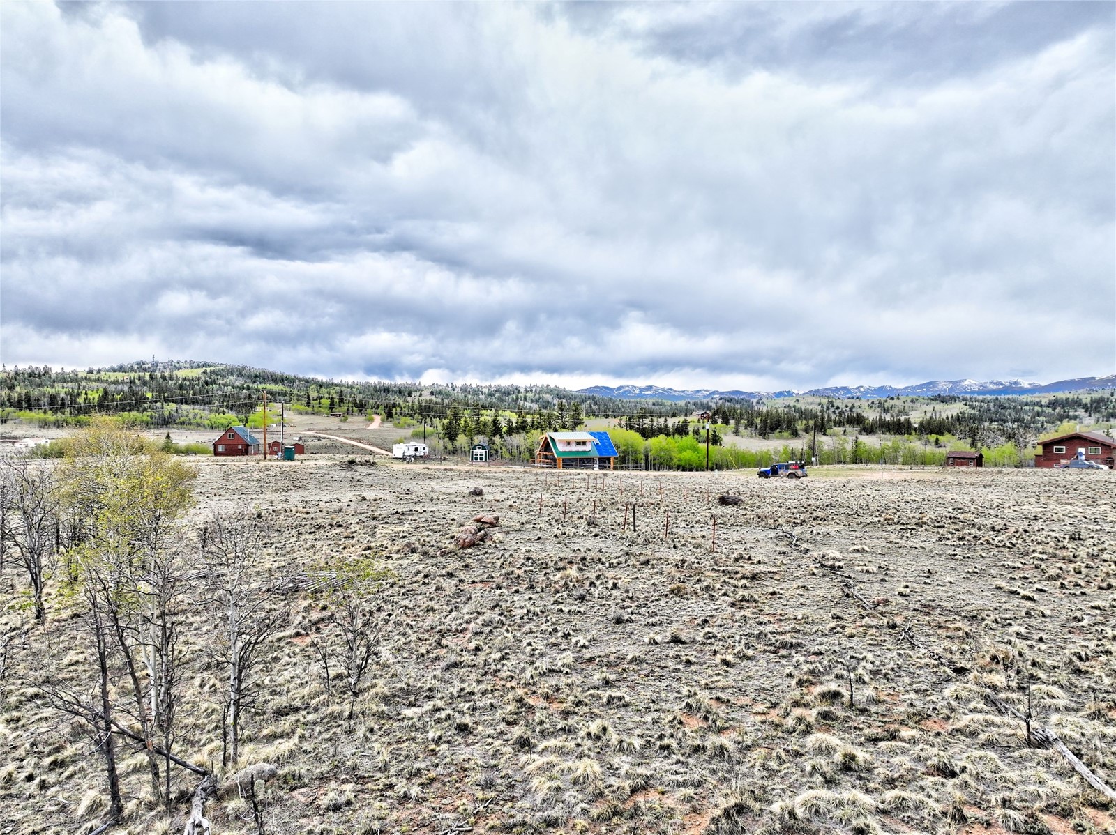 71 Mallard Road Como, CO 80432 - Photo 8 of 16 a view of a lake with a city