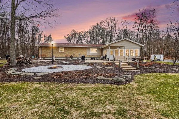 $394,900 | 14051 17 Mile Road, Rodney, MI 49342
