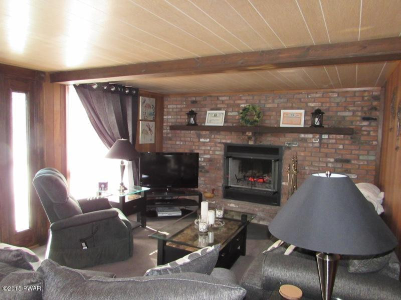 147 Roundhill Road Dingmans Ferry, PA 18328 - Photo 13 of 18