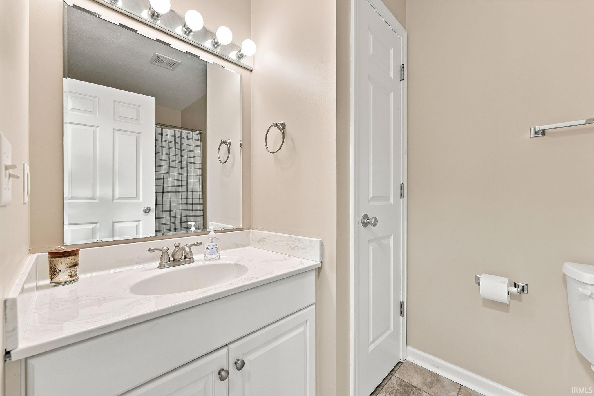 10035 Oak Trail Road Fort Wayne, IN 46825 - Photo 29 of 41