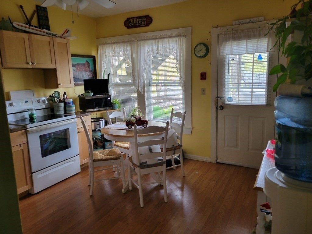 10 Bancroft Street Maynard, MA 01754 - Photo 5 of 19 Gallery Image 5