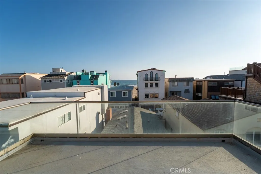 55 Surfside Avenue Surfside, CA 92649 - Photo 34 of 51