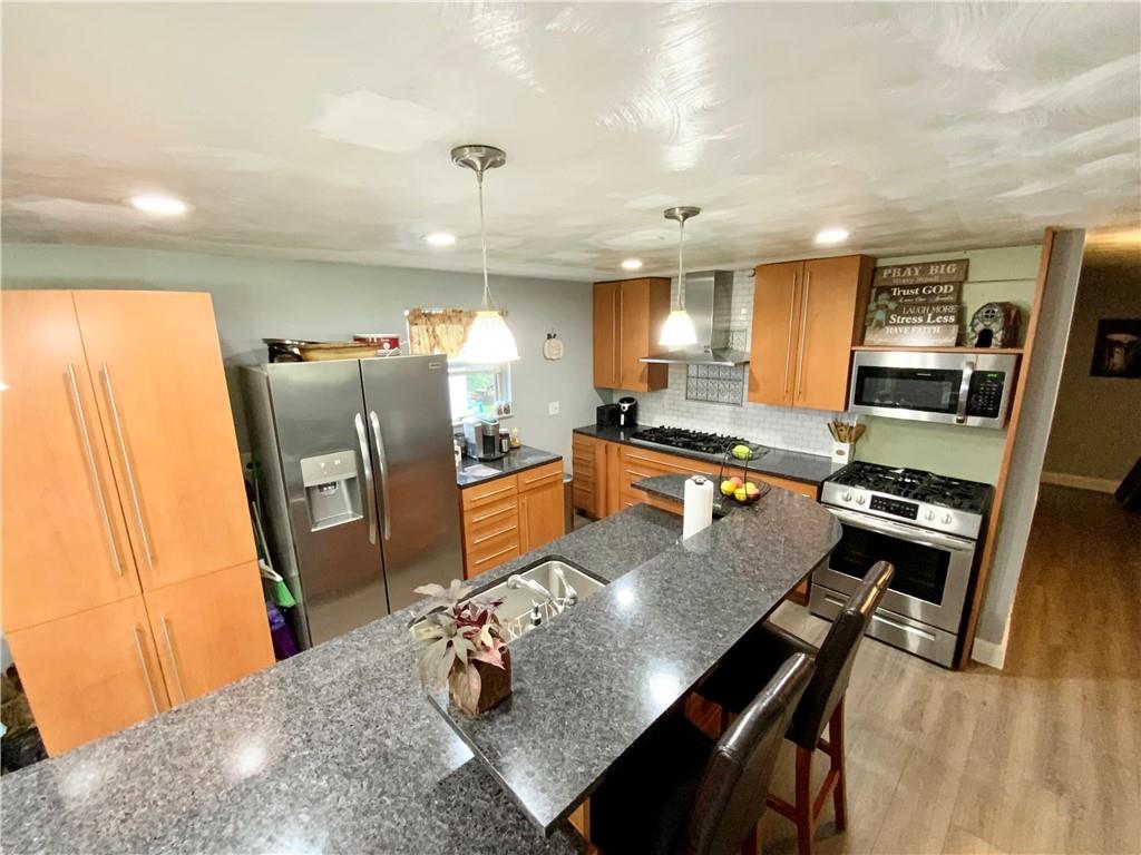 145 Shenot Road Wexford, PA 15090 - Photo 3 of 25 Gallery Image 3