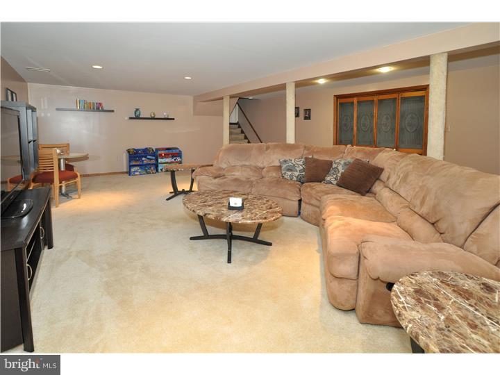 640 Schwab Road Hatfield, PA 19440 - Photo 12 of 25 Family Room