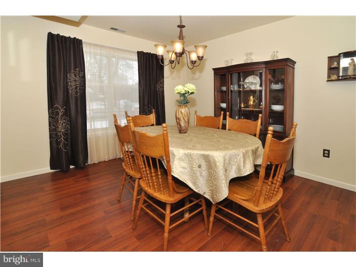 640 Schwab Road Hatfield, PA 19440 - Photo 8 of 25 Dining Room