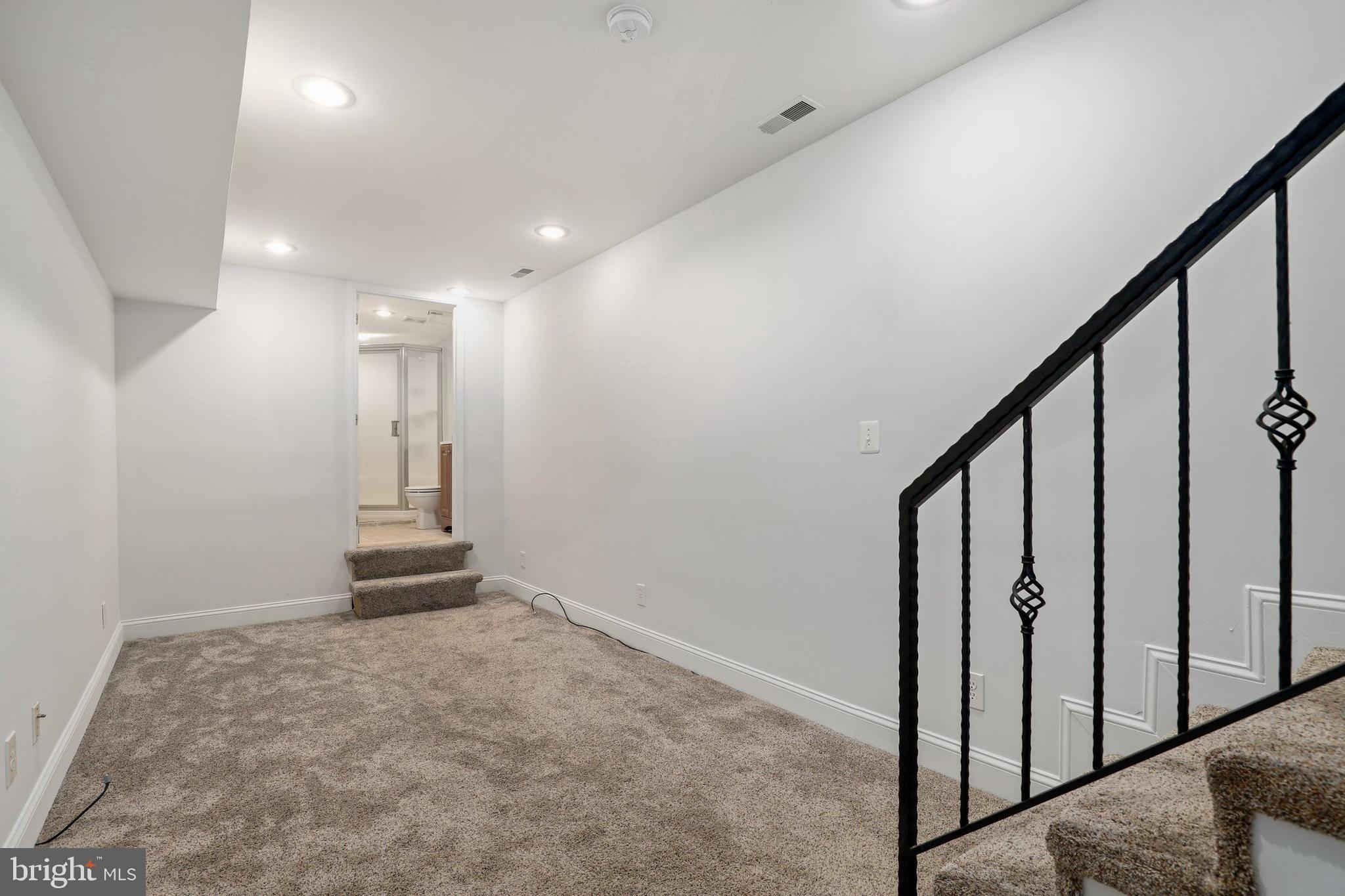 825 Mangold Street Baltimore, MD 21230 - Photo 24 of 35