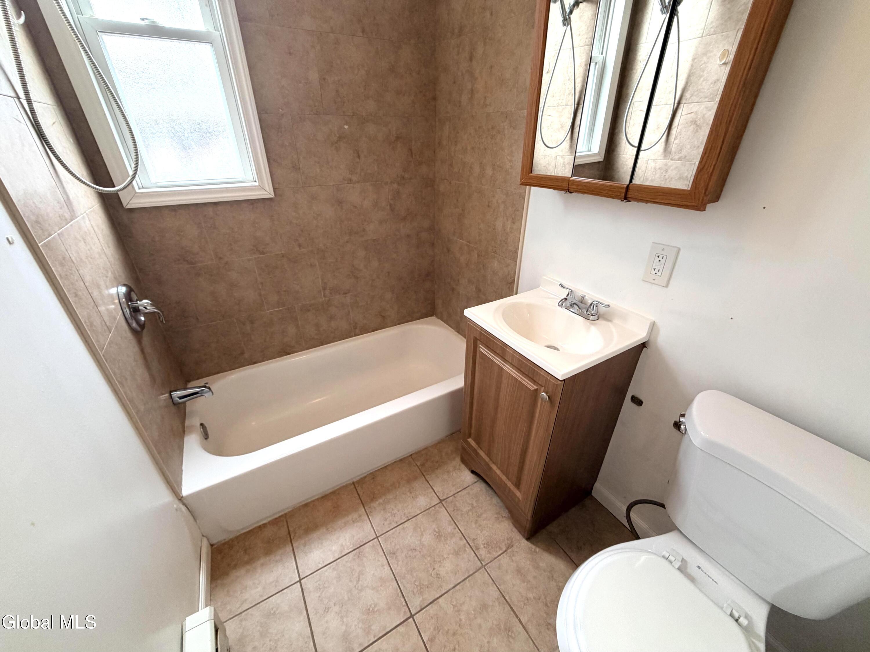 276 3rd Street Troy, NY 12180 - Photo 13 of 18 IMG_5980