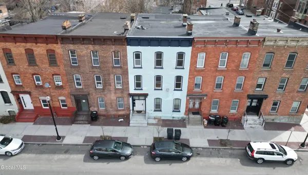 $524,000 | 276 3rd Street, Troy, NY 12180