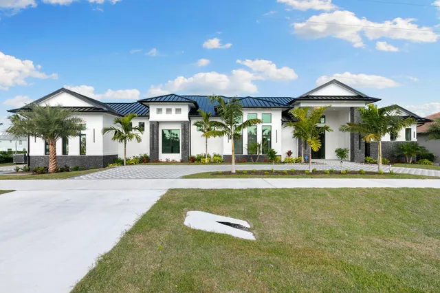 $4,475,000 | 1960 San Marco Road, Marco Island, FL 34145