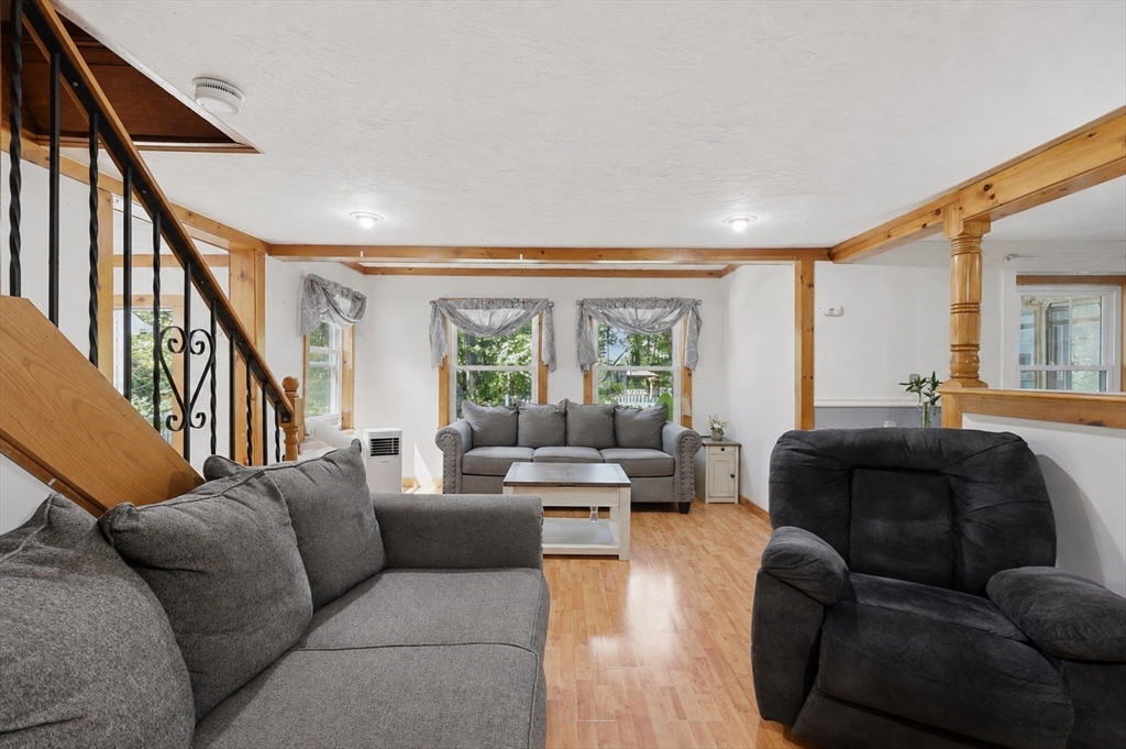 20 South Shore Road Westminster, MA 01473 - Photo 5 of 33 Gallery Image 5