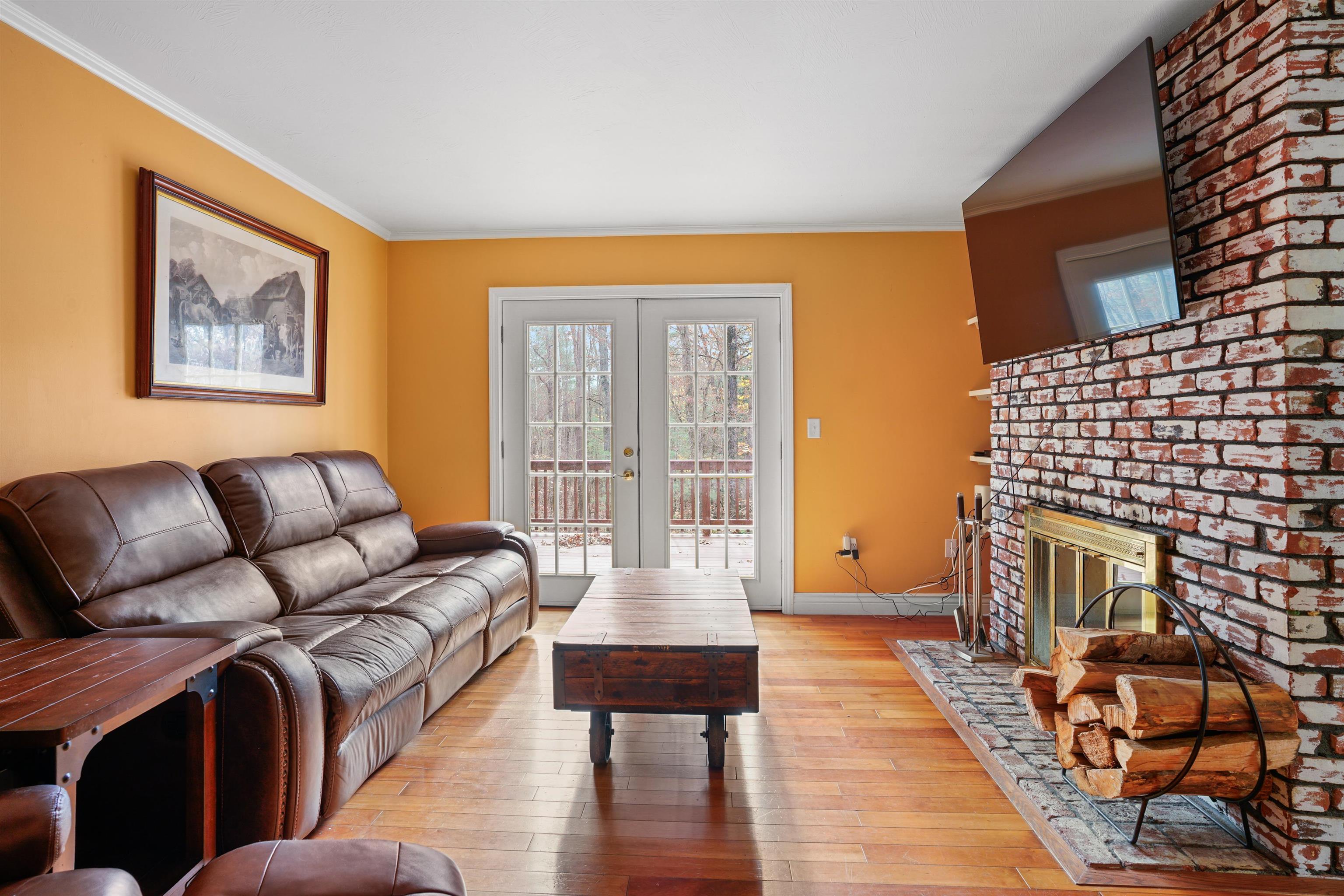 19 Baboosic Lake Road Amherst, NH 03031 - Photo 11 of 52 Gallery Image 11