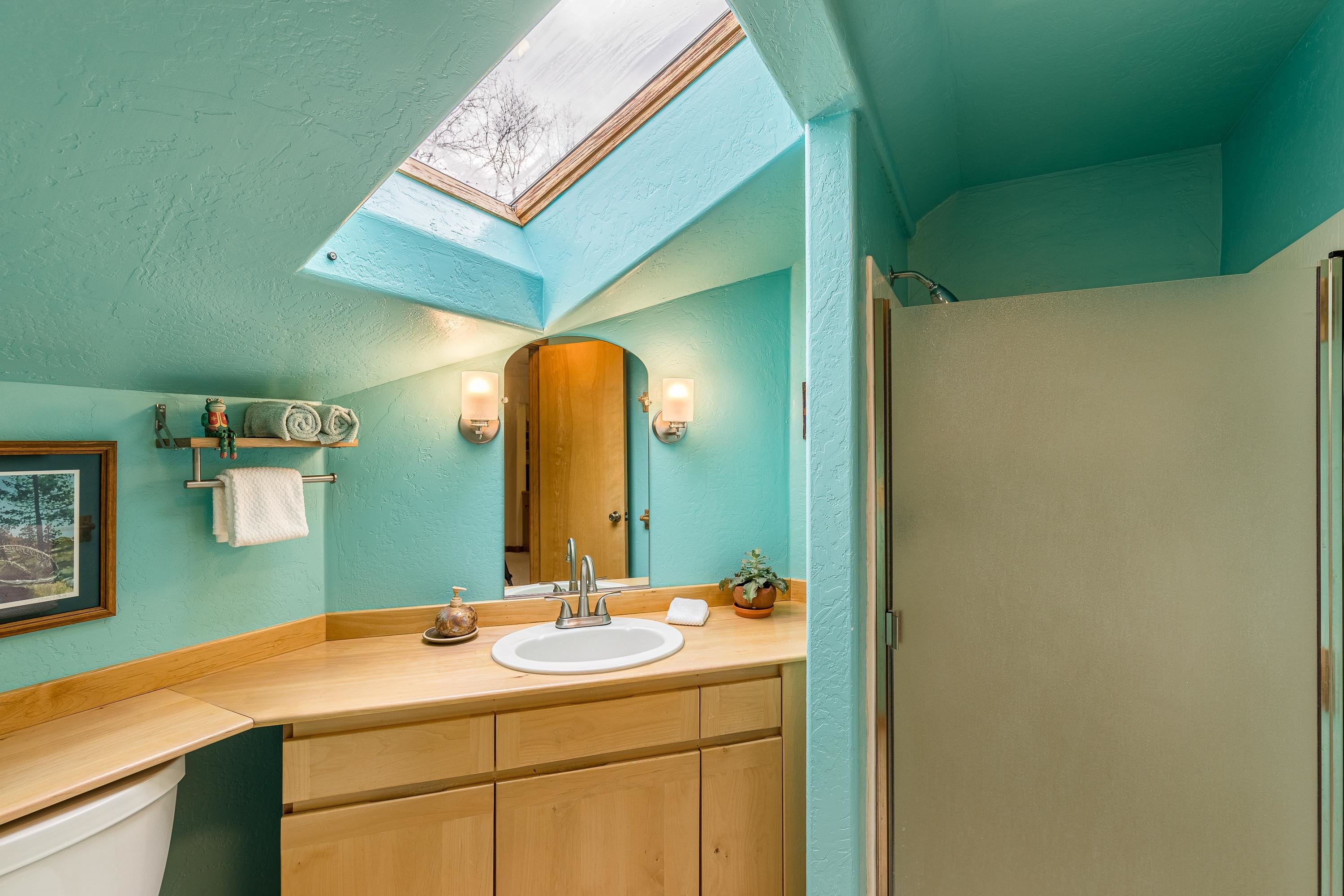 9216 Rocky Road Weed, CA 96094 - Photo 19 of 27 Gallery Image 19