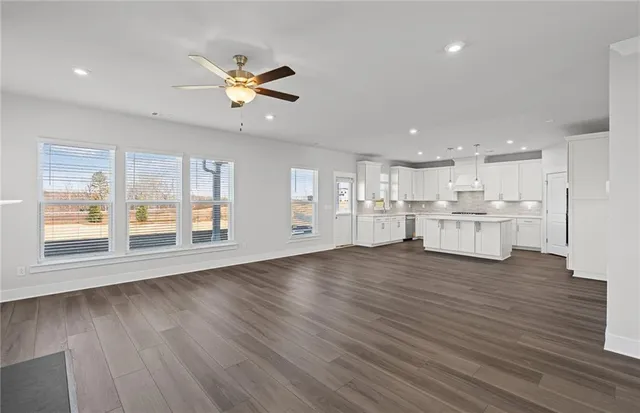 $643,225 | 255 Lucas Court, Hoschton, GA 30548