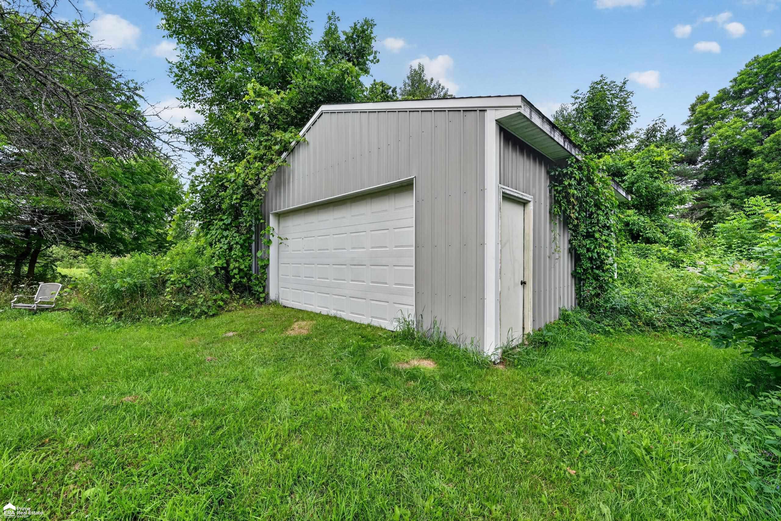 5472 Cemetery Road Kingston, MI 48741 - Photo 31 of 44 Gallery Image 31