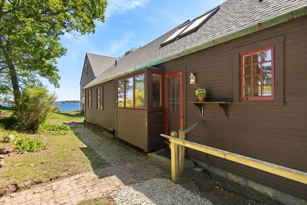 69 Dolliver Neck Road Gloucester, MA 01930 - Photo 19 of 30