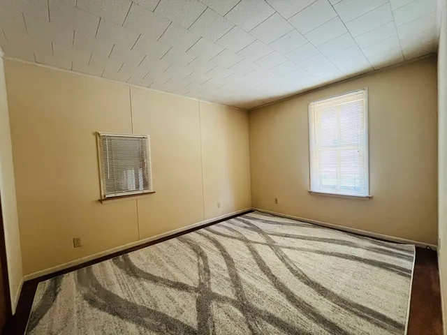 $160,000 | 1213 East Main Street, Streator, IL 61364