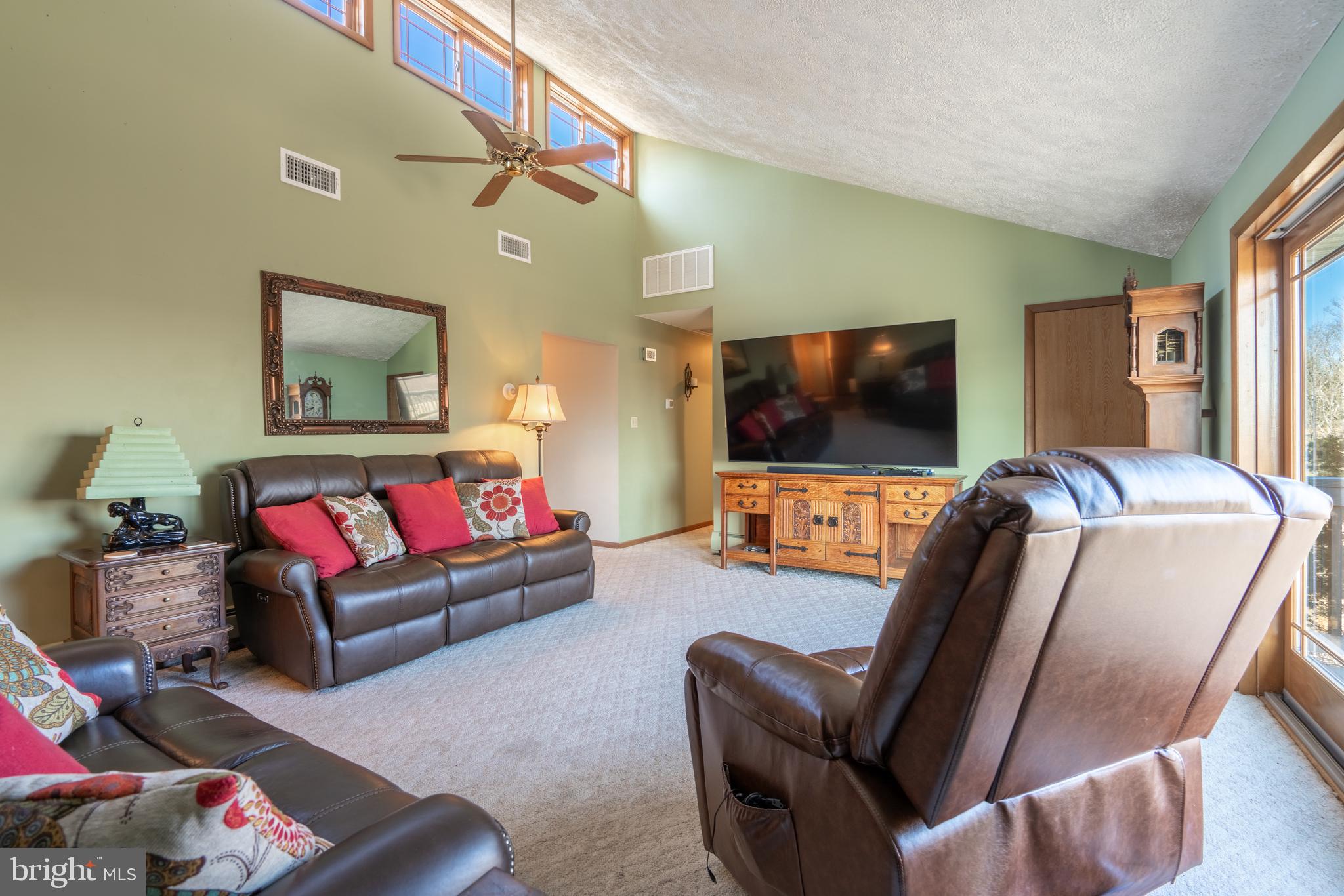 77 Uhlerstown Hill Road Erwinna, PA 18920 - Photo 7 of 66