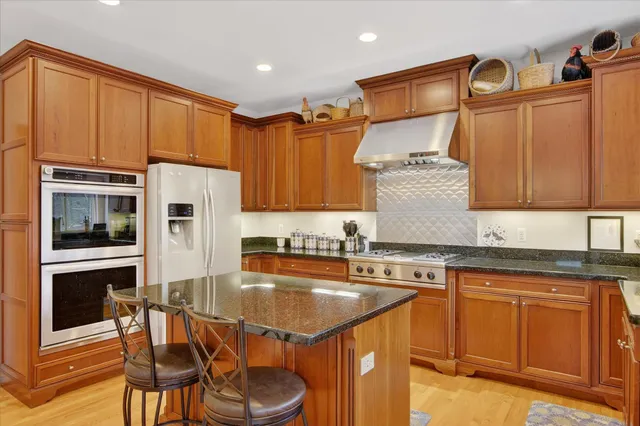 $1,250,000 | 1516 Newport Creek Drive, Ann Arbor, MI 48103