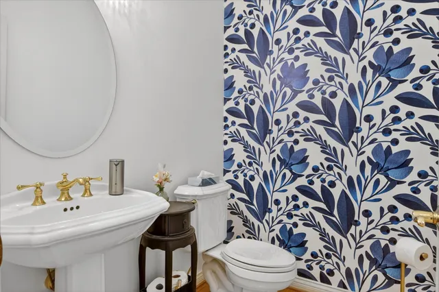 $1,250,000 | 1516 Newport Creek Drive, Ann Arbor, MI 48103