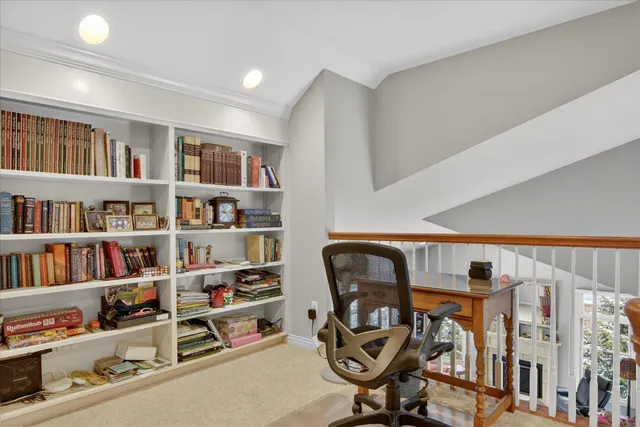 $1,250,000 | 1516 Newport Creek Drive, Ann Arbor, MI 48103