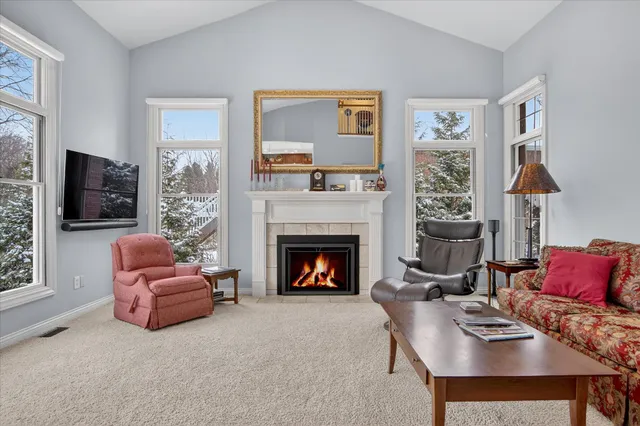 $1,250,000 | 1516 Newport Creek Drive, Ann Arbor, MI 48103