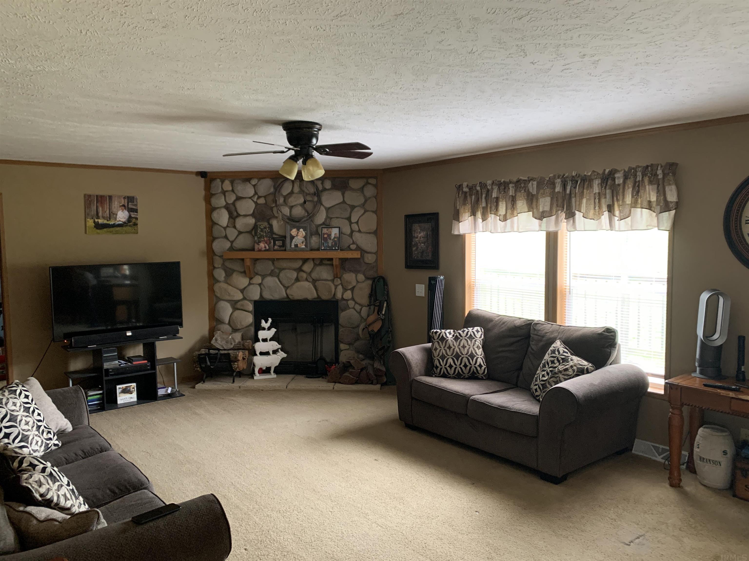 60 Carver Lane Bedford, IN 47421 - Photo 8 of 16 Gallery Image 8