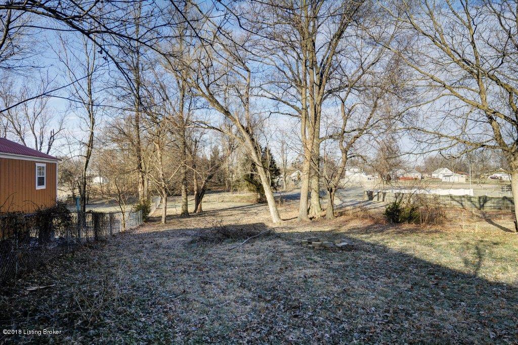 4138 Dover Road Louisville, KY 40216 - Photo 25 of 39 _DSC2119_20_21