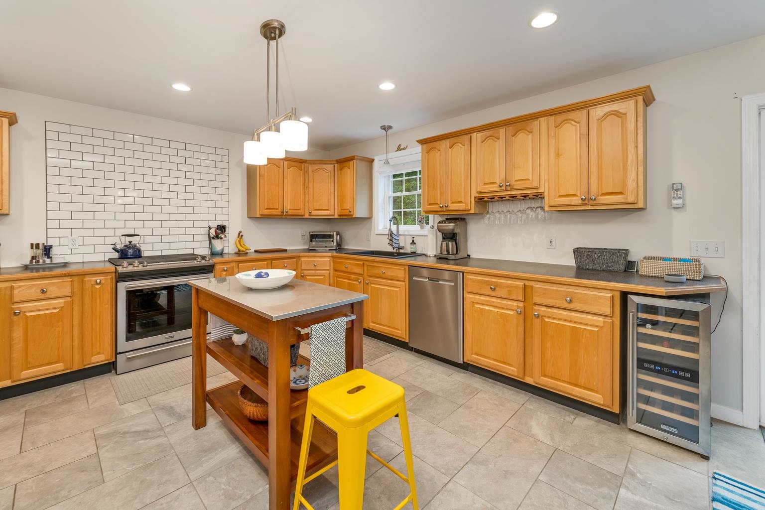 50 Hook Road Gilford, NH 03249 - Photo 14 of 40