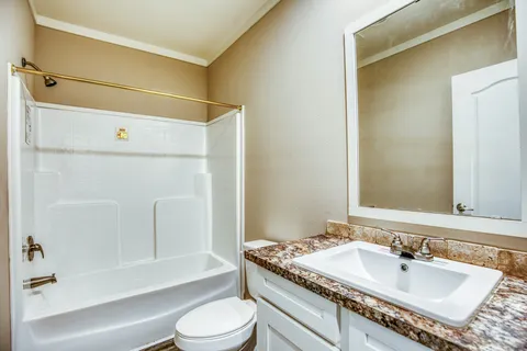 $1,150,000 | 3575 County Road 271, Moulton, TX 77975