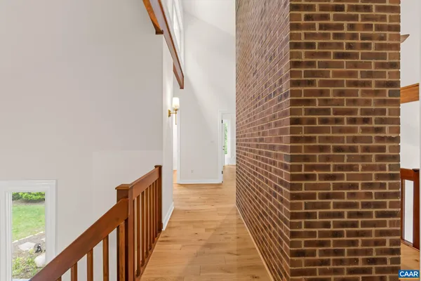 $1,175,000 | 4 Lakeview Circle, Palmyra, VA 22963