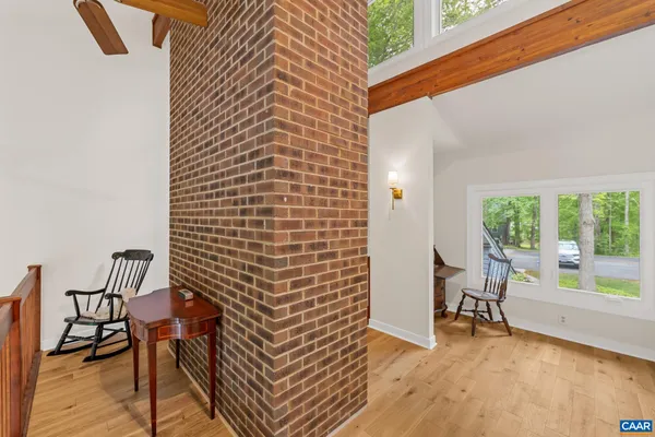 $1,175,000 | 4 Lakeview Circle, Palmyra, VA 22963