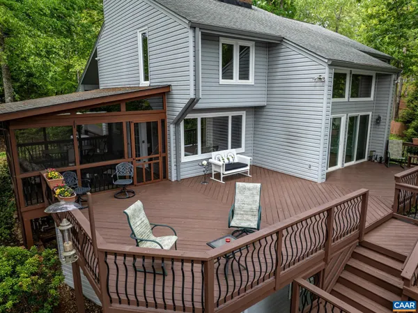 $1,175,000 | 4 Lakeview Circle, Palmyra, VA 22963