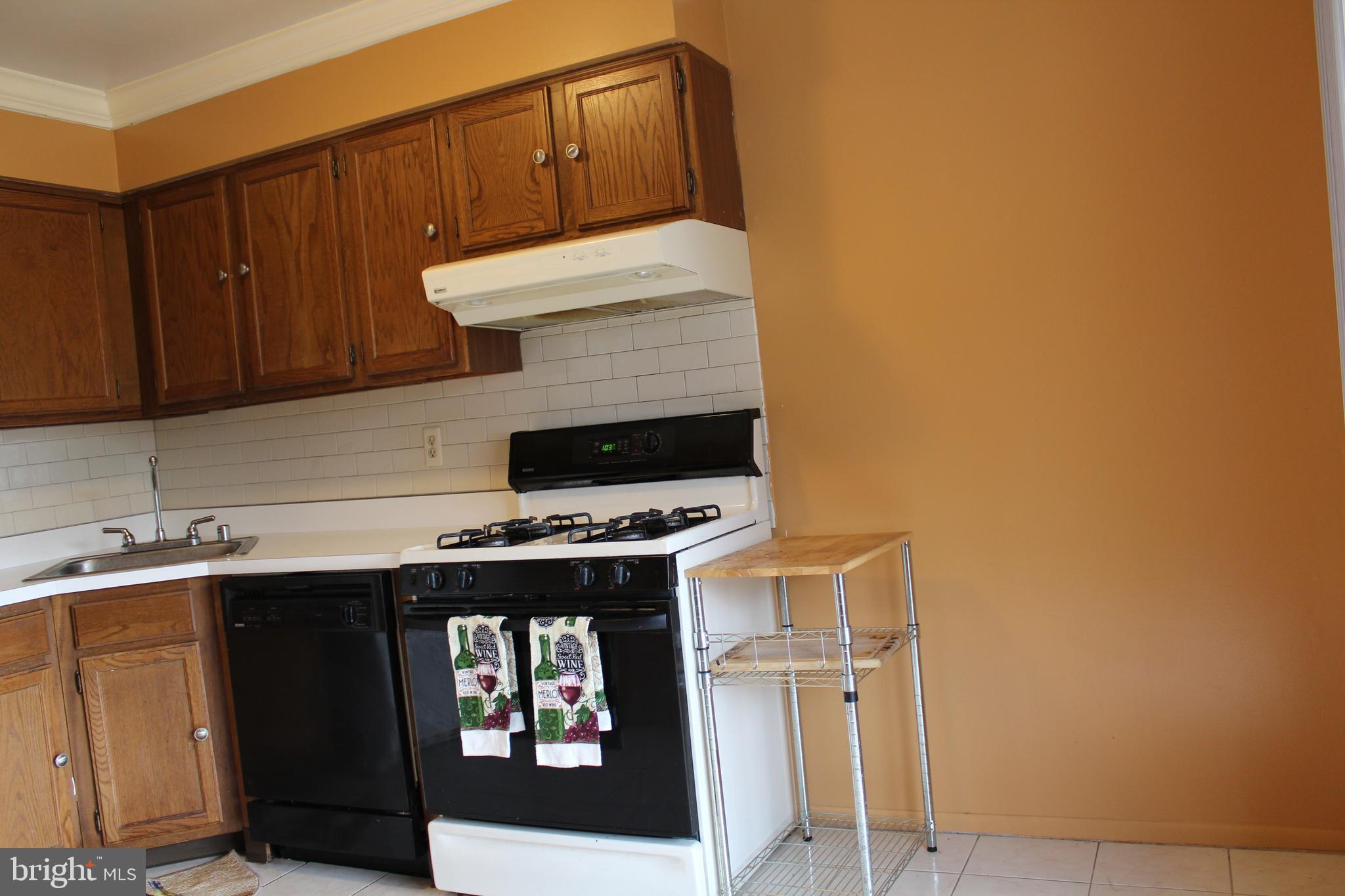 1805 Jackson Road Baltimore, MD 21222 - Photo 11 of 51