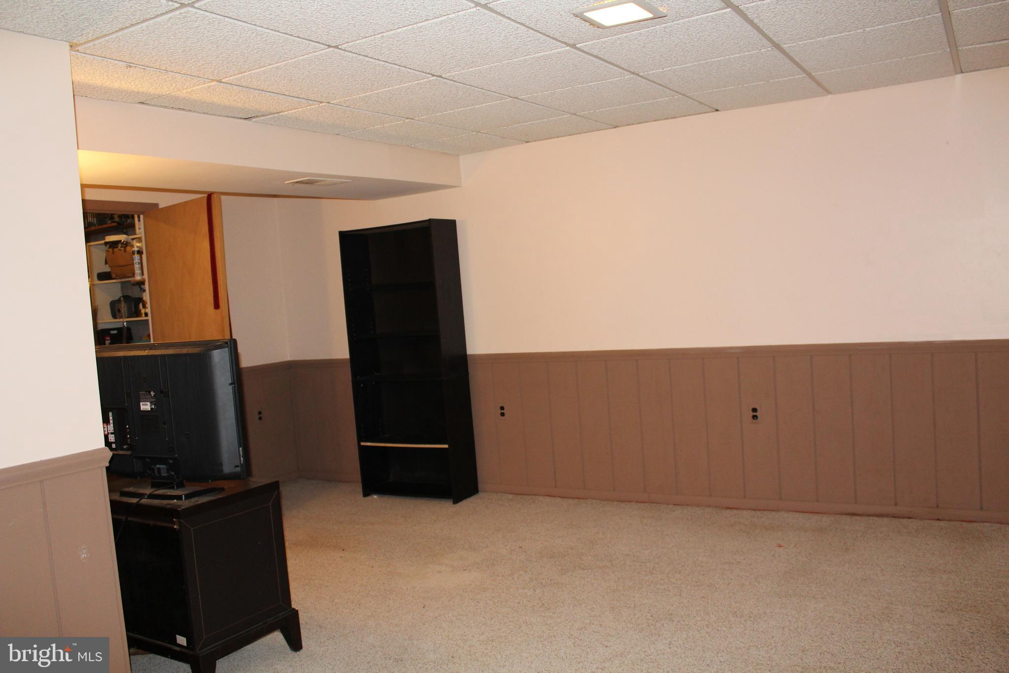 1805 Jackson Road Baltimore, MD 21222 - Photo 17 of 51