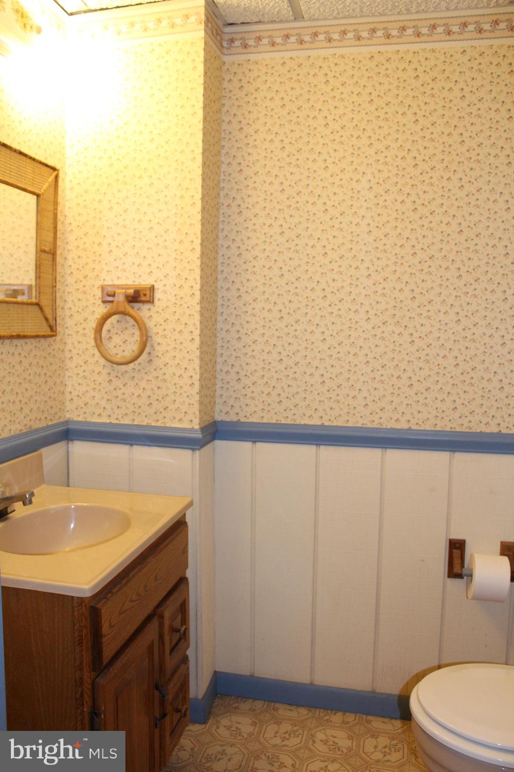 1805 Jackson Road Baltimore, MD 21222 - Photo 22 of 51 Basement 1/2 bath