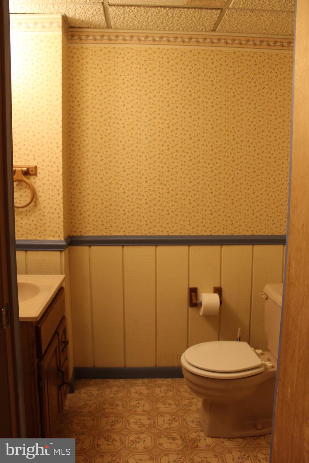 1805 Jackson Road Baltimore, MD 21222 - Photo 23 of 51