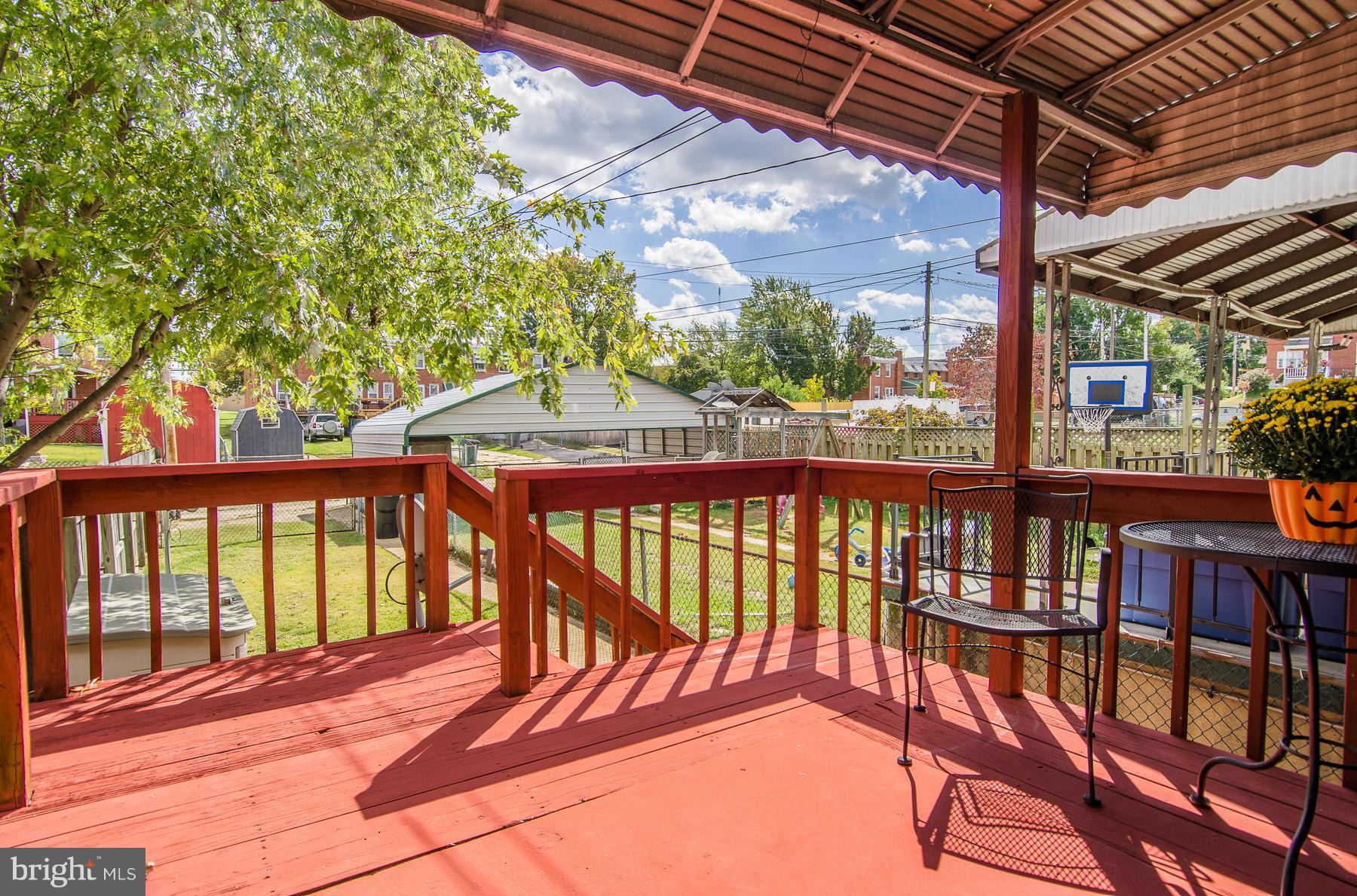3719 Greenvale Road Baltimore, MD 21229 - Photo 19 of 27 Rear Deck