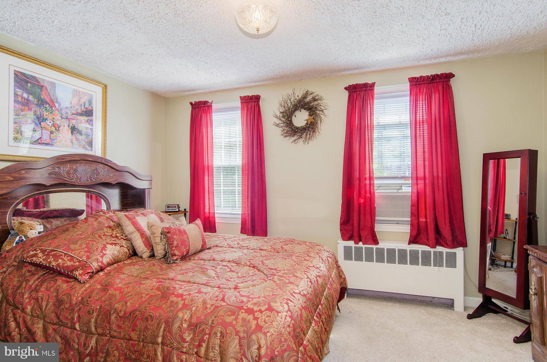3719 Greenvale Road Baltimore, MD 21229 - Photo 8 of 27 Bedroom
