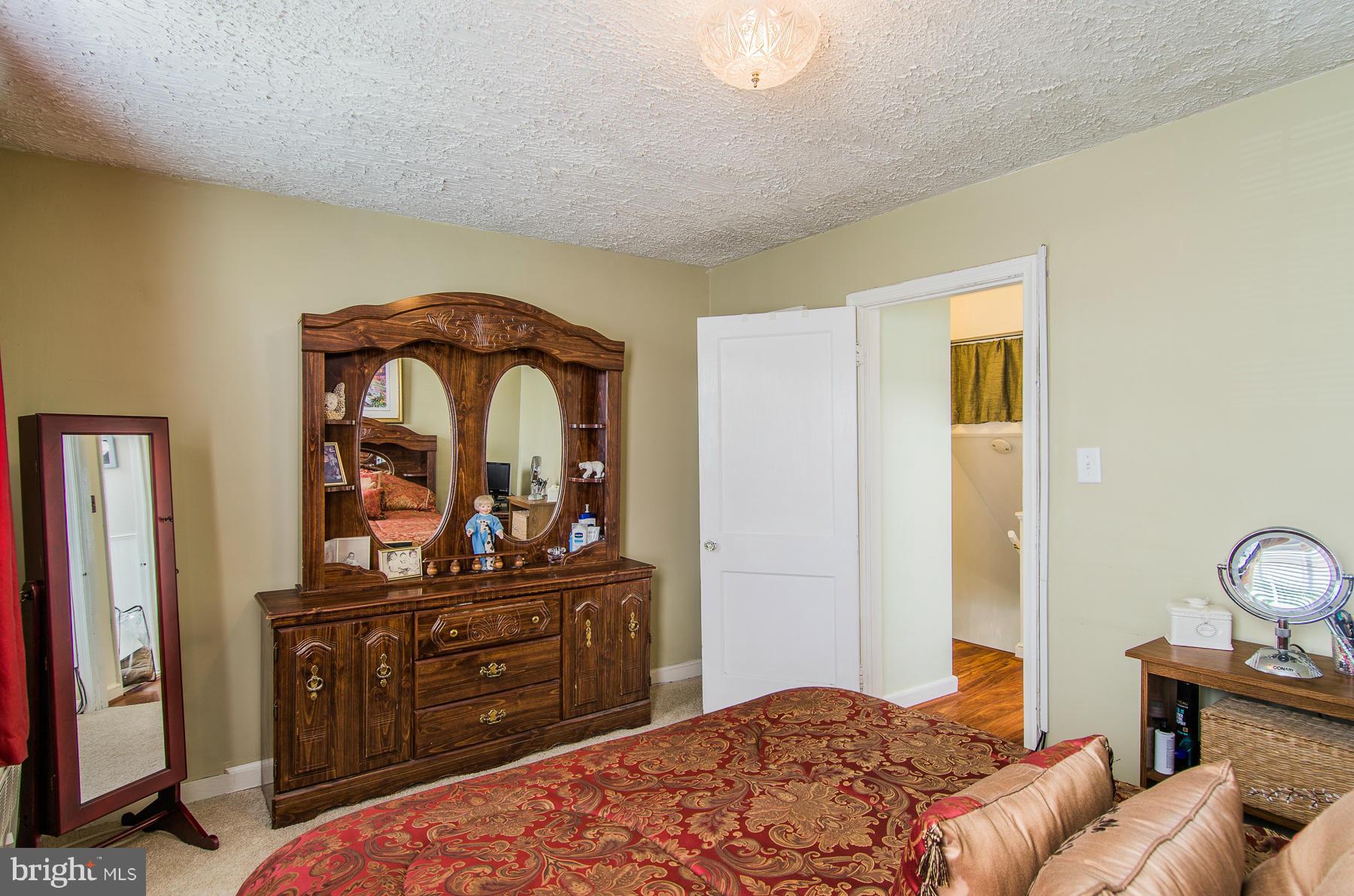 3719 Greenvale Road Baltimore, MD 21229 - Photo 9 of 27 Bedroom