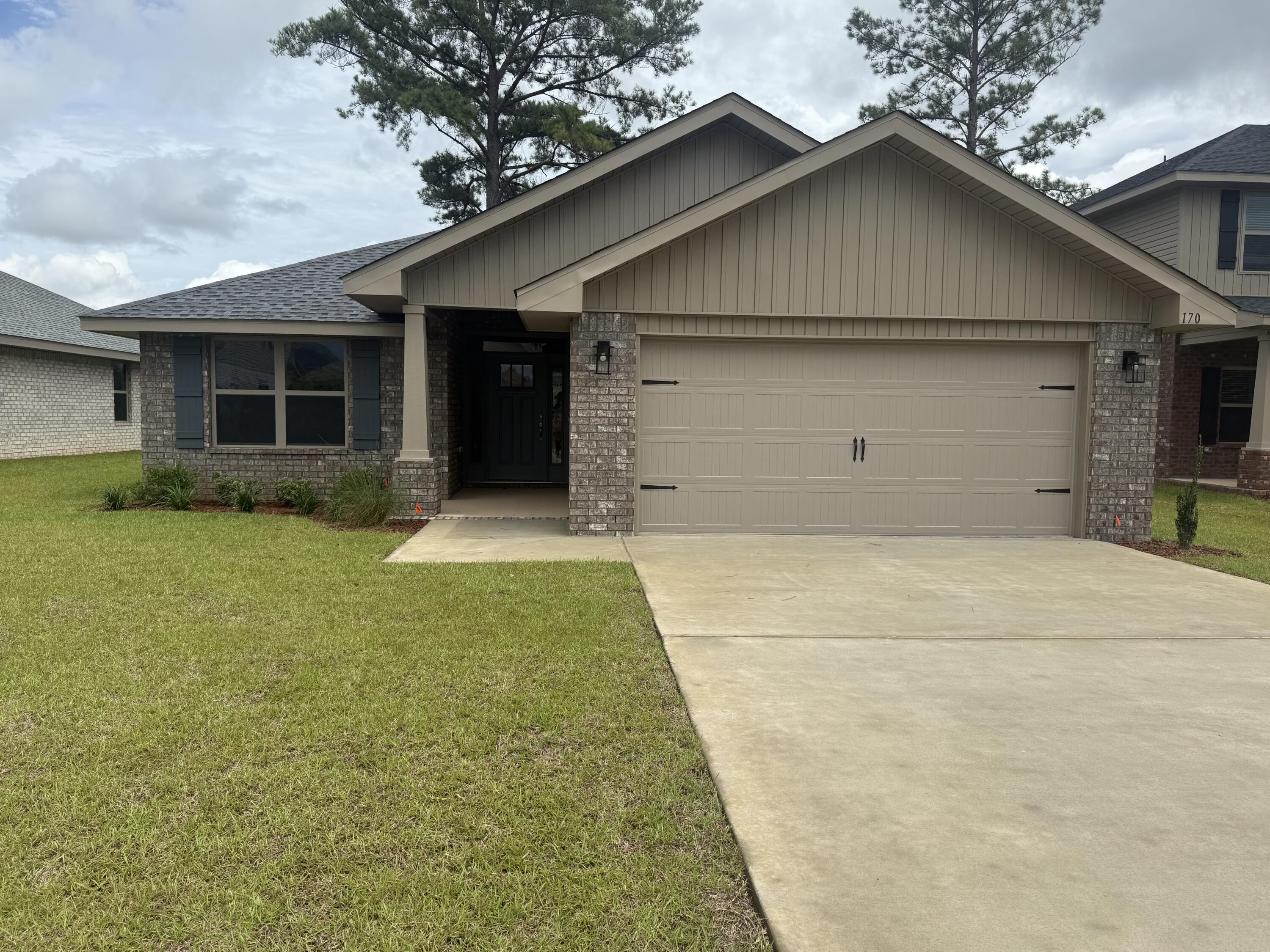 191 Ridgeway Circle Crestview, FL 32536 - Photo 2 of 21 IMG_3920