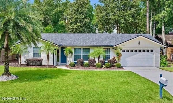 $4,200 | 1819 West 12 Oaks Lane, Neptune Beach, FL 32266
