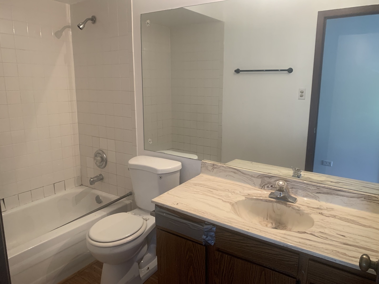 31 Churn Road Matteson, IL 60443 - Photo 7 of 10 a bathroom with a sink and a toilet
