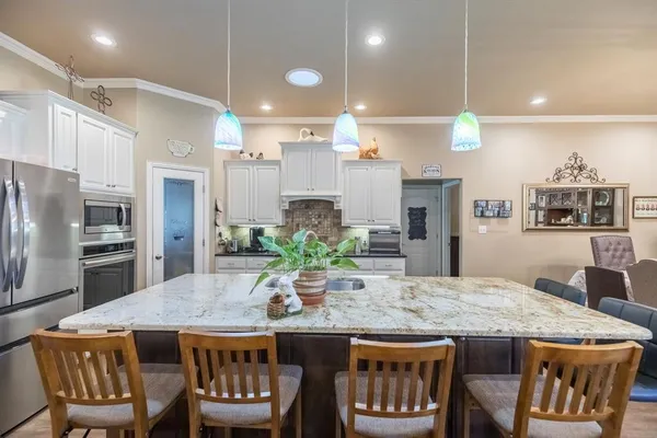 $499,000 | 3225 White Oaks Drive, Abilene, TX 79606