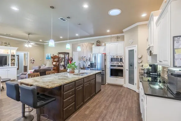 $499,000 | 3225 White Oaks Drive, Abilene, TX 79606