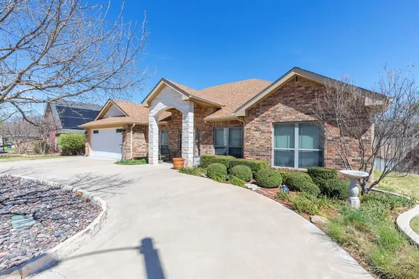 $499,000 | 3225 White Oaks Drive, Abilene, TX 79606