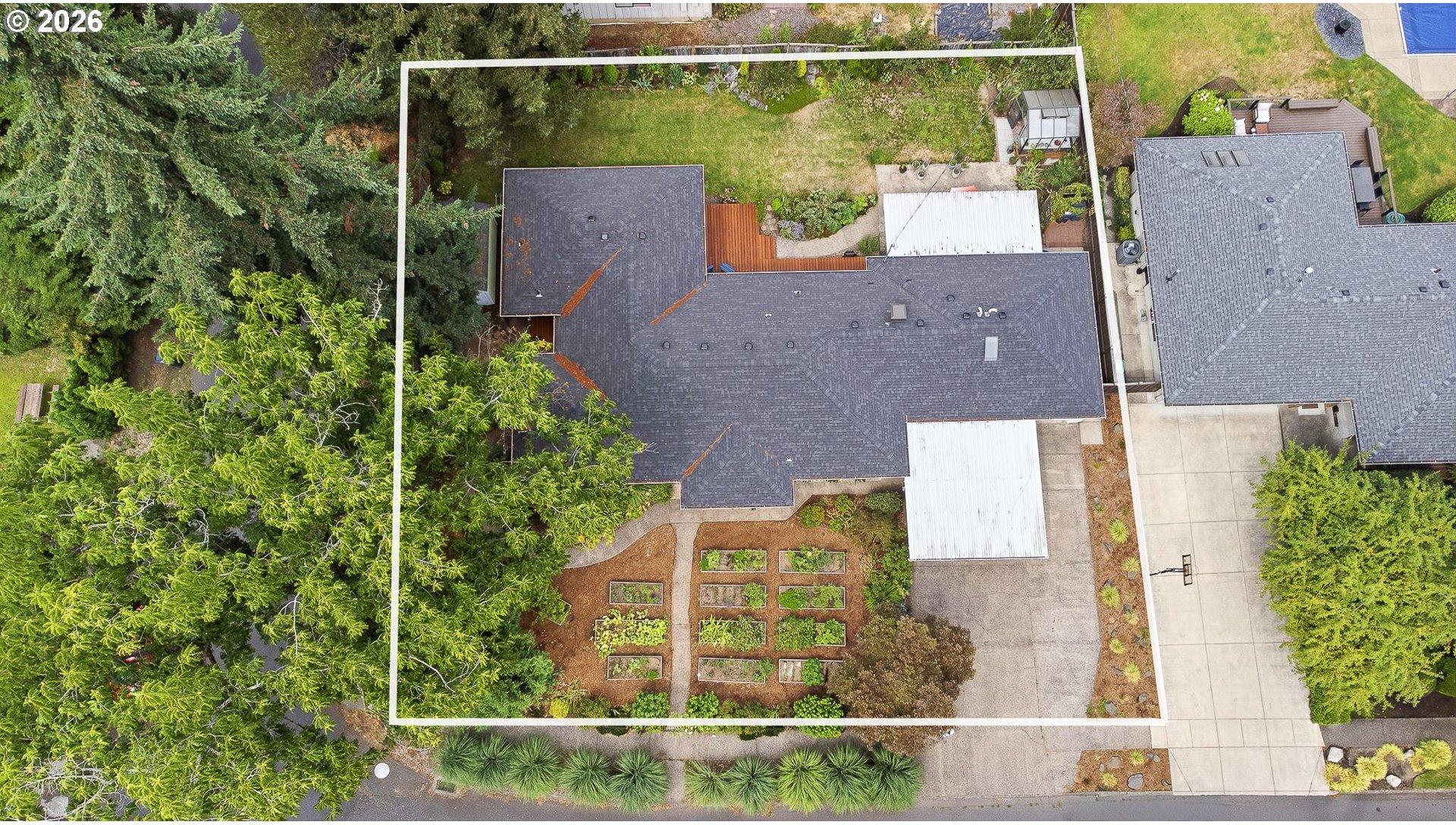 595 Dartmoor Drive Eugene, OR 97401 - Photo 44 of 45 Gallery Image 44