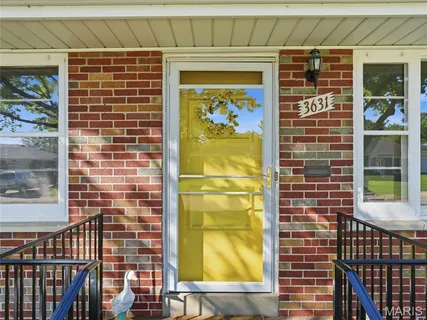 $175,000 | 3631 Park Crest Drive, St. Louis, MO 63125