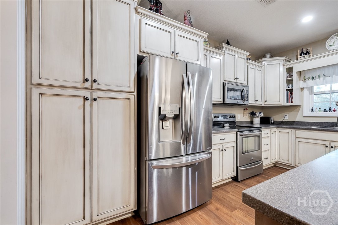 316 Hatcher Run Ellabell, GA 31308 - Photo 12 of 45